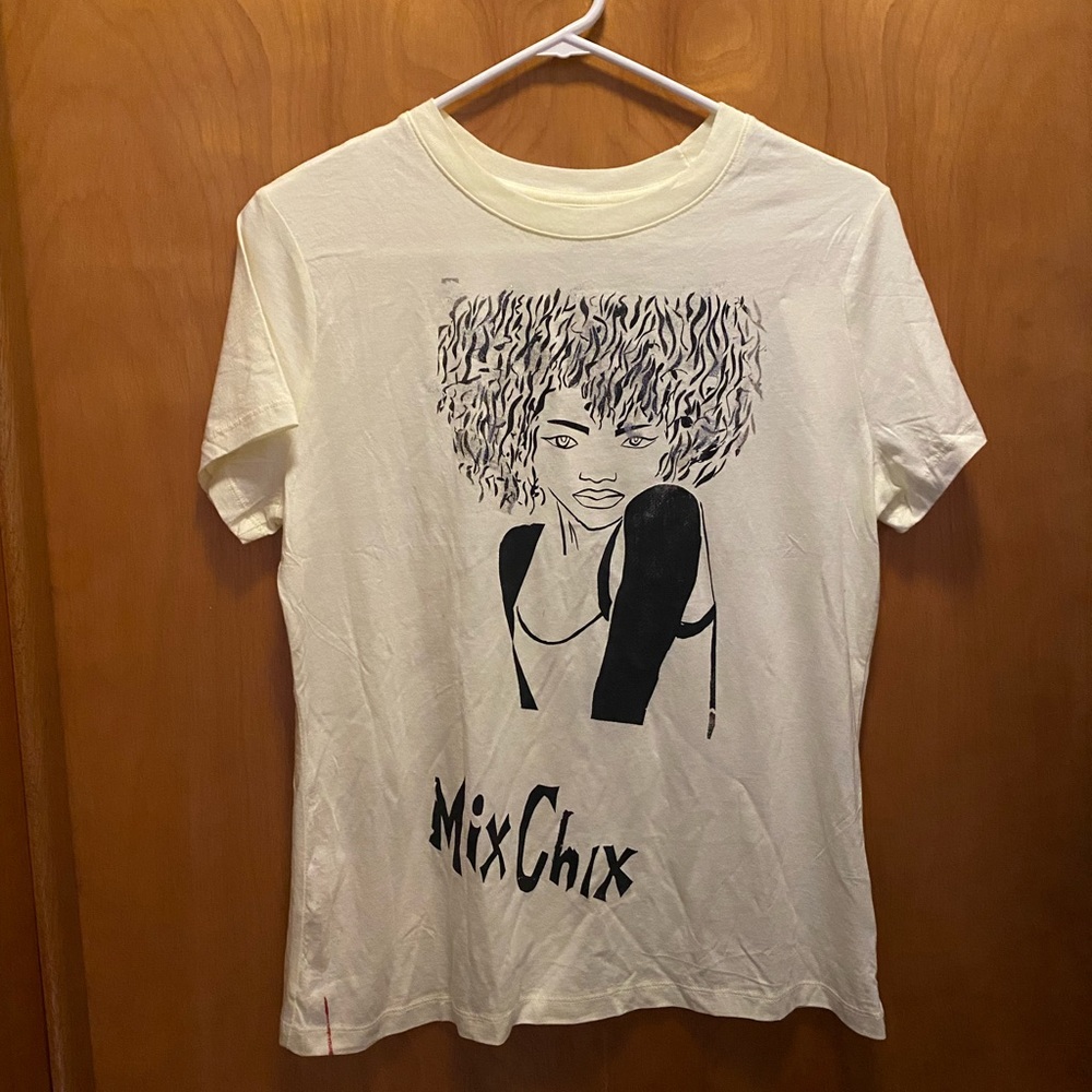 Mixed chix  hand printed silk screen T-shirt